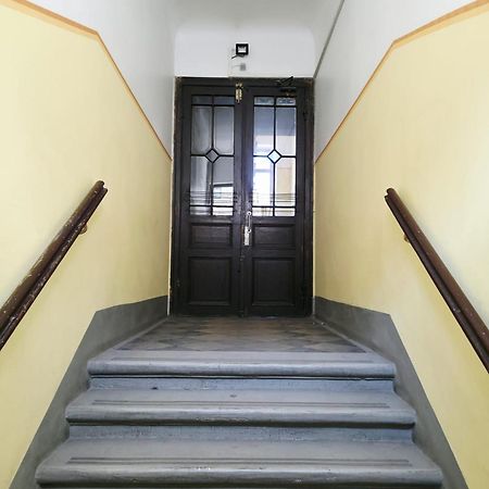 Center Studio Self Check In Renovated 2020 Riga Kültér fotó